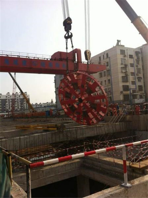 安康市随车吊汽车吊出租哪家好