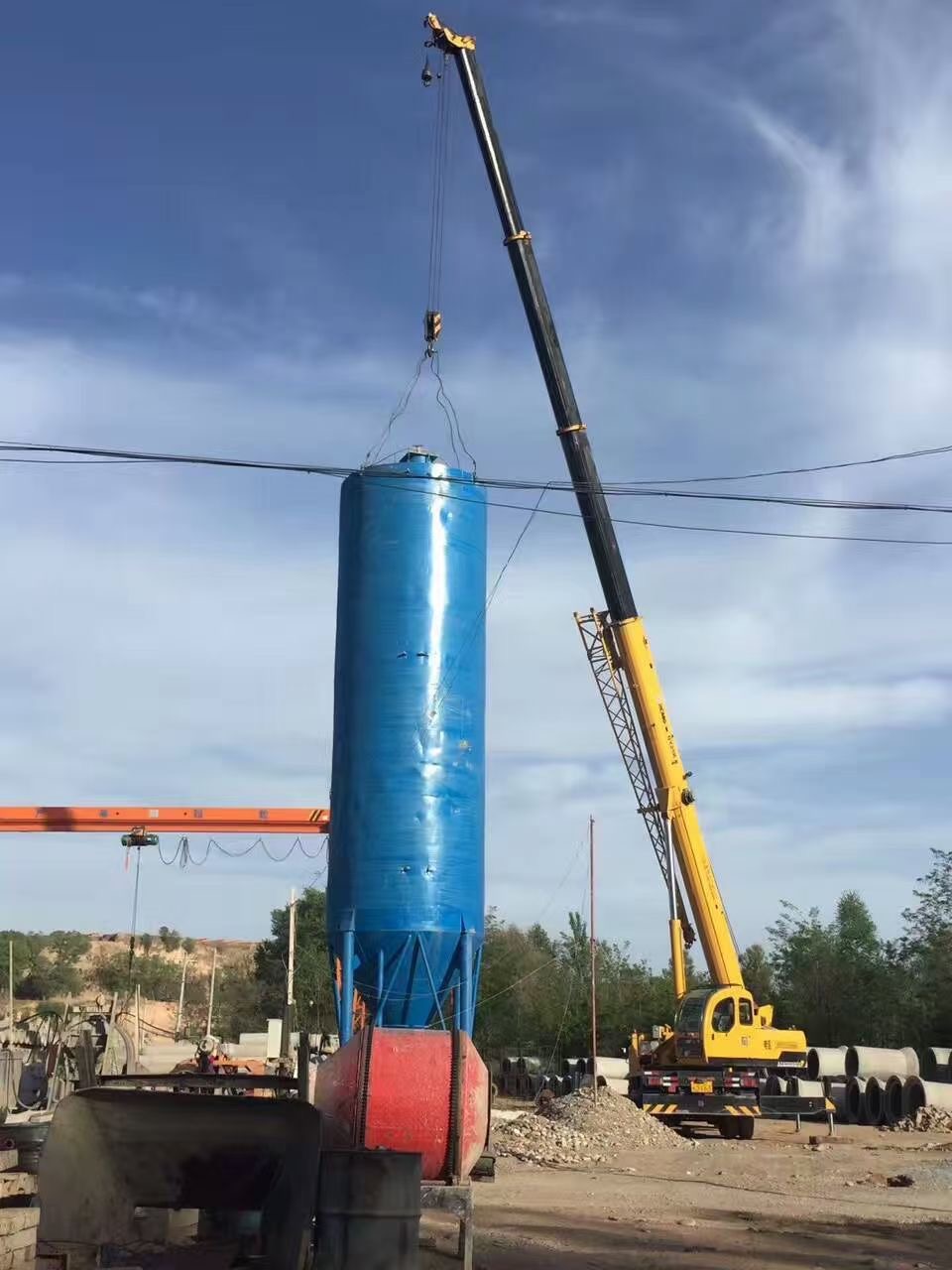 安康市吊车一定不能作为载人工具使用